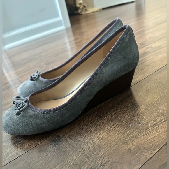 Tory Burch Soho “Chelsea” Suede Wedges - Picture 3 of 3